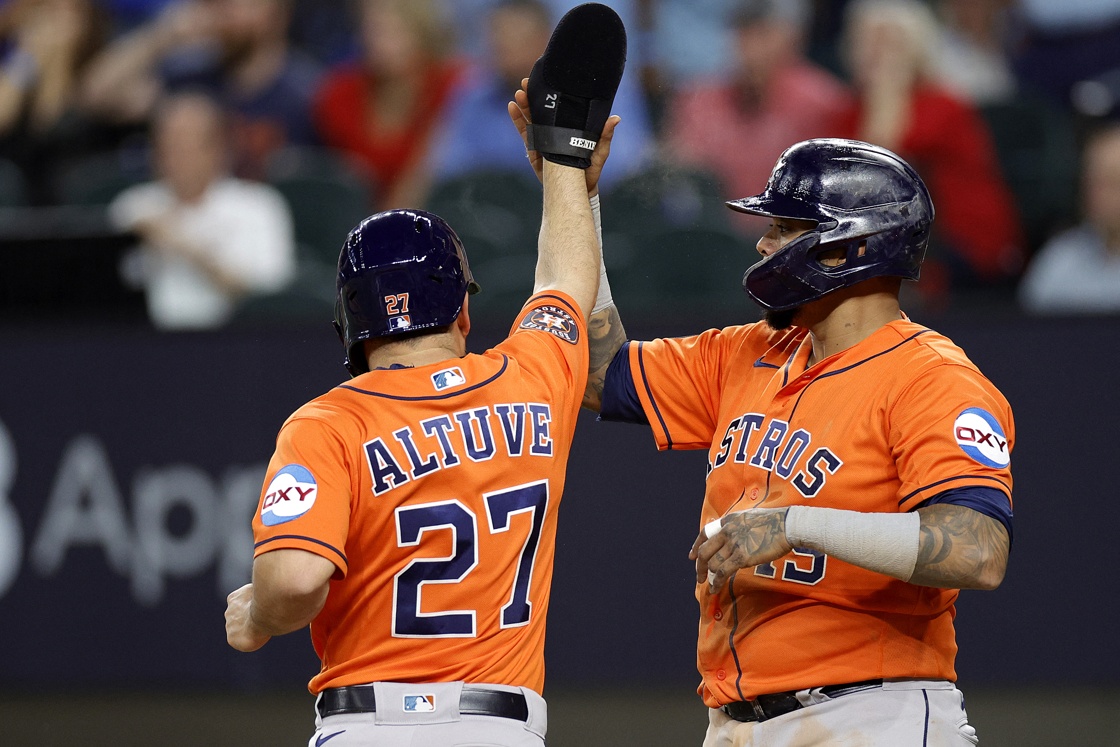 Astros resucitaron frente a Rangers con José Altuve a la vanguardia