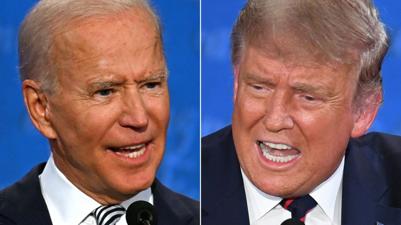 Una nueva encuesta le da a Trump una ligera ventaja sobre Biden