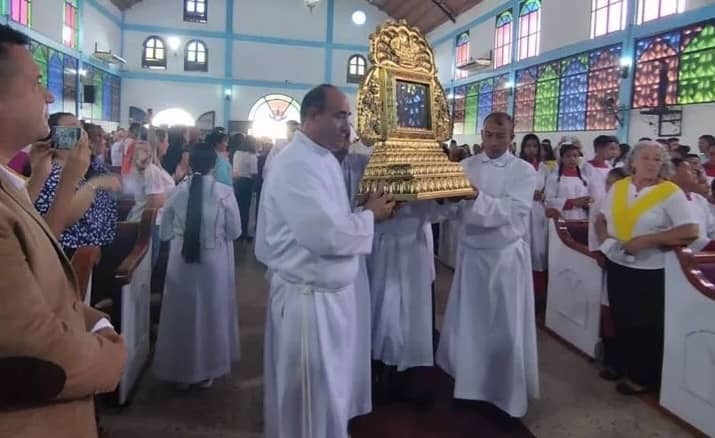 Luces y fiesta de La Chinita abrieron la temporada navideña en Barrancas de Barinas