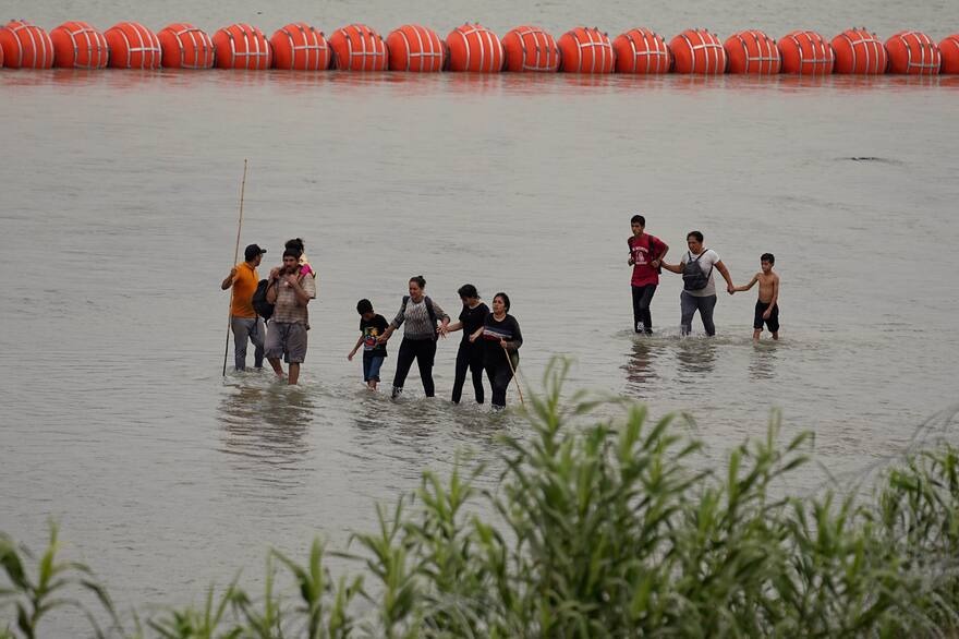 La aclaratoria de un representante de Texas sobre el arresto de migrantes si se aprueba la ley SB4