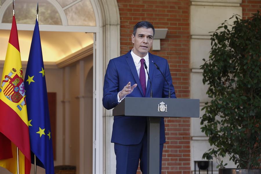 Pedro Sánchez llegó a Israel en una gira que lo llevará también a Palestina y Egipto