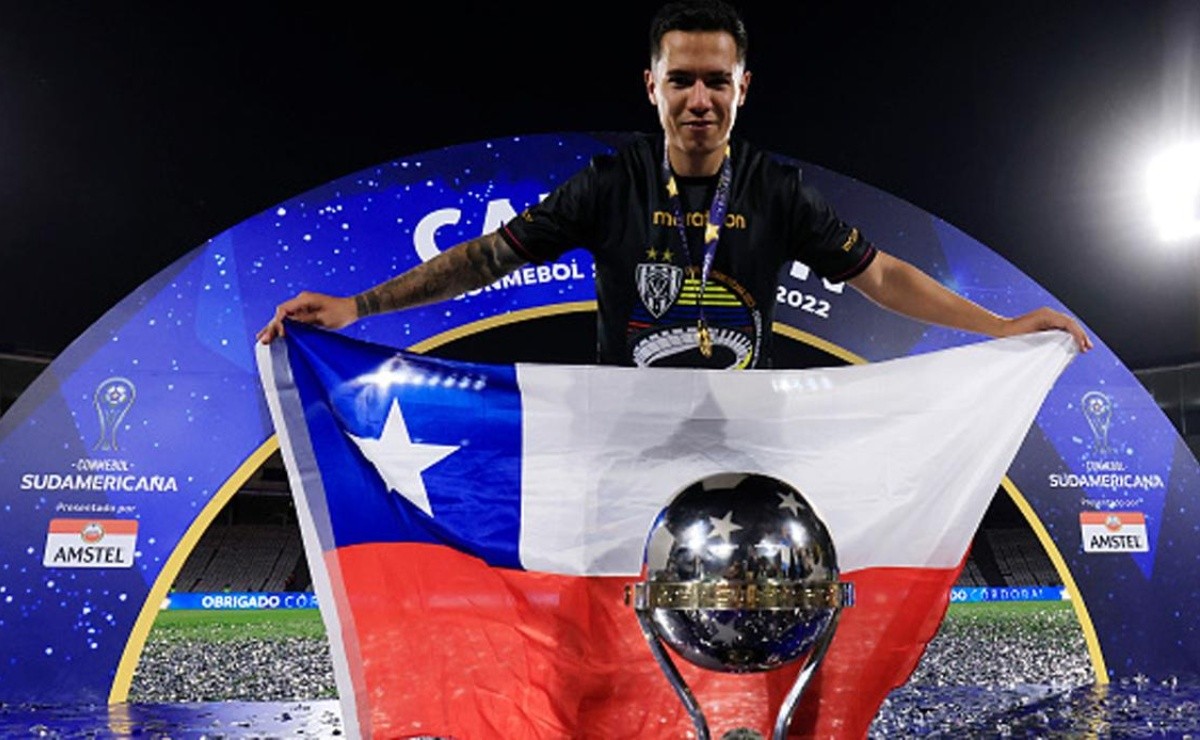 Futbolista convocado a la selección chilena es denunciado por violencia machista