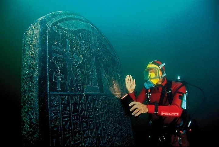 VIDEO: El templo de Afrodita hallado en una ciudad perdida bajo el mar