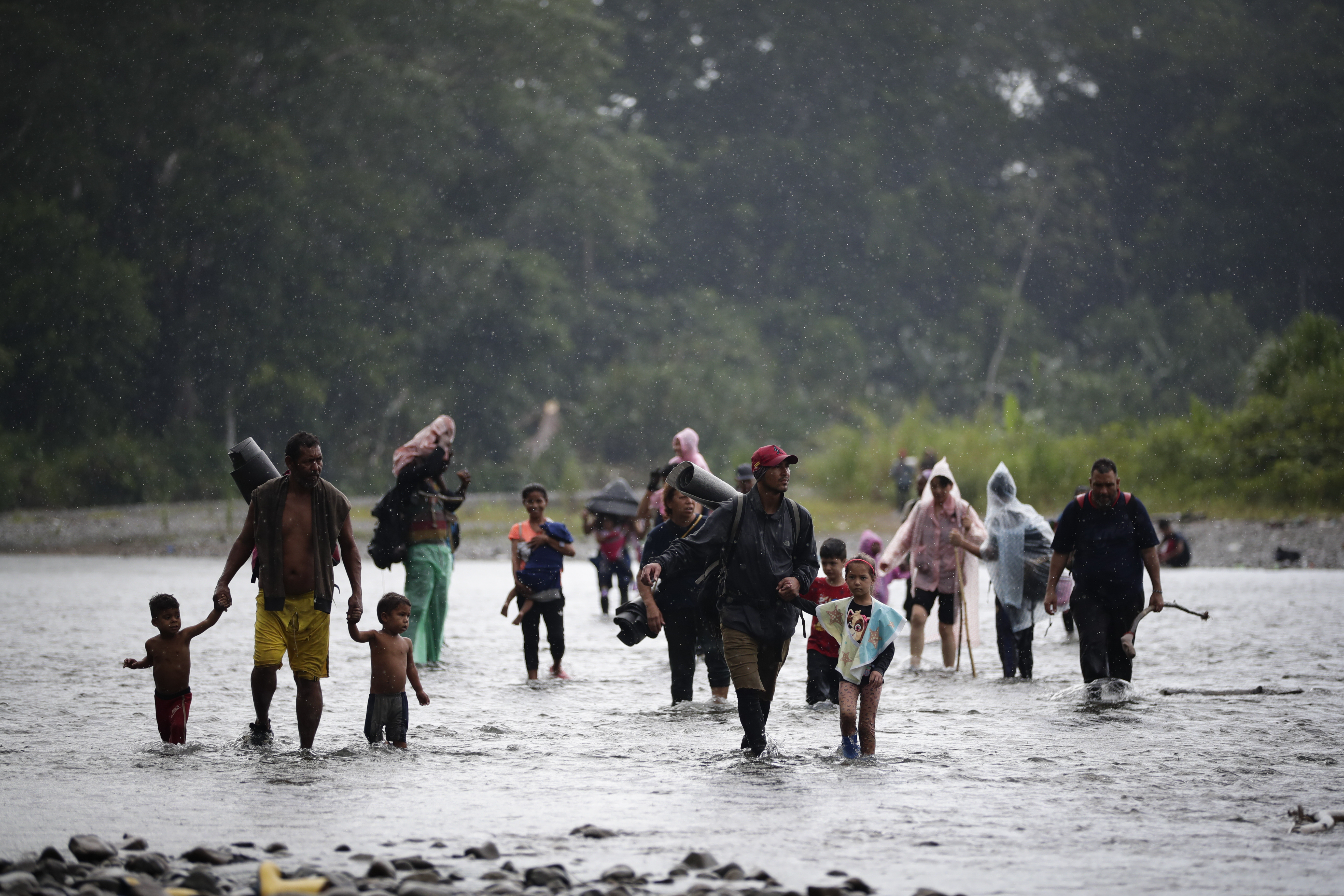 Panamá firma convenio con Médicos del Mundo para atención sanitaria a migrantes en Darién