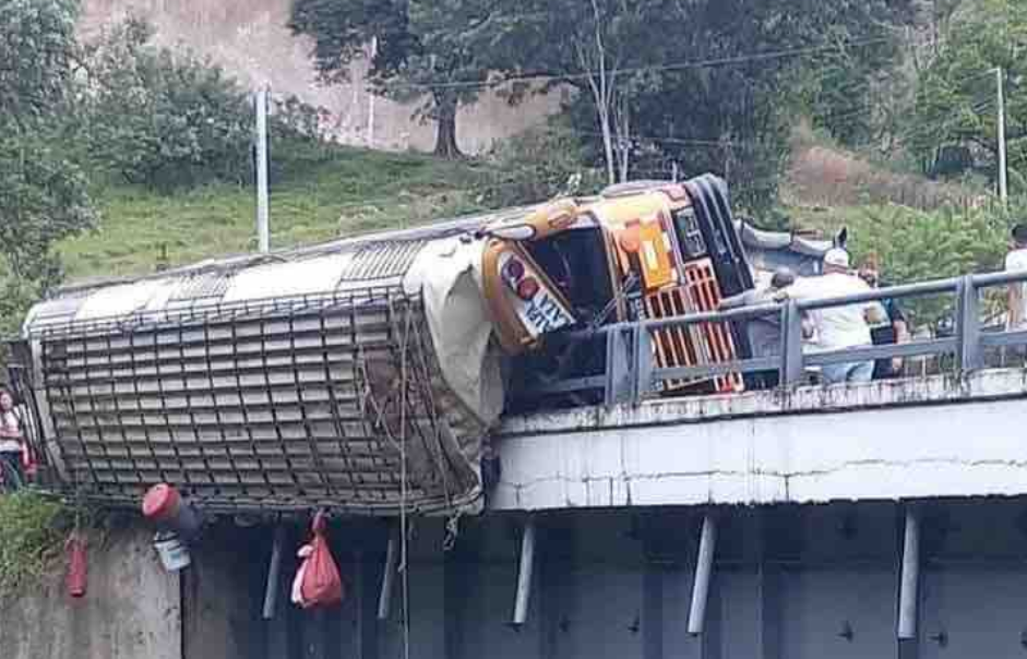 Arrestaron en Nicaragua al conductor de autobús que causó accidente en el que murieron 20 personas