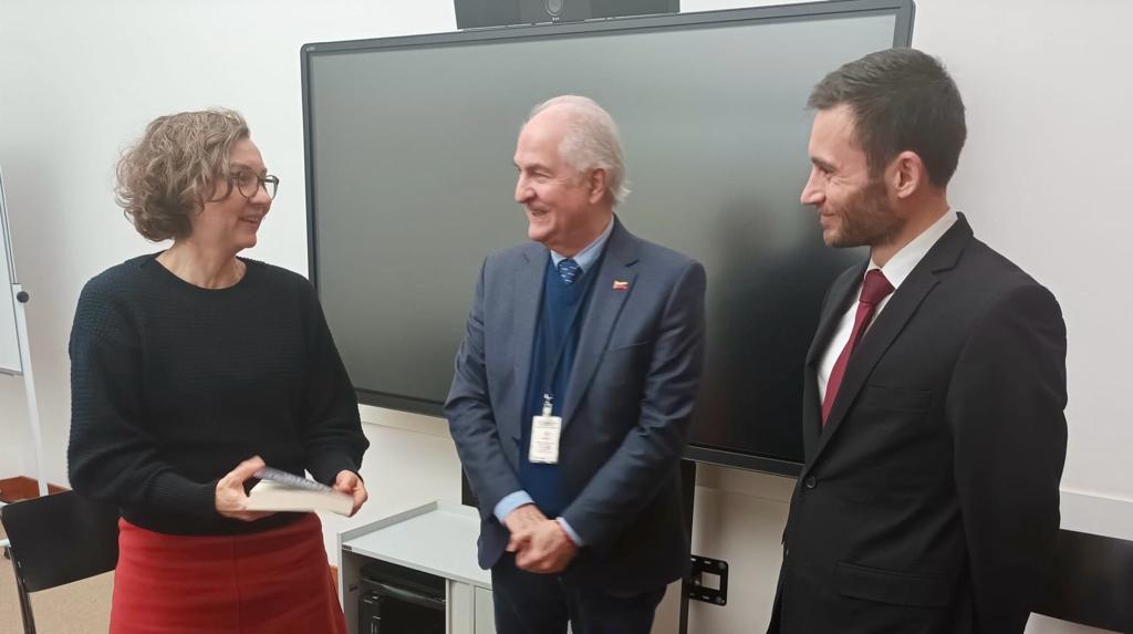 Antonio Ledezma se reunió con la diáspora venezolana en Berlín