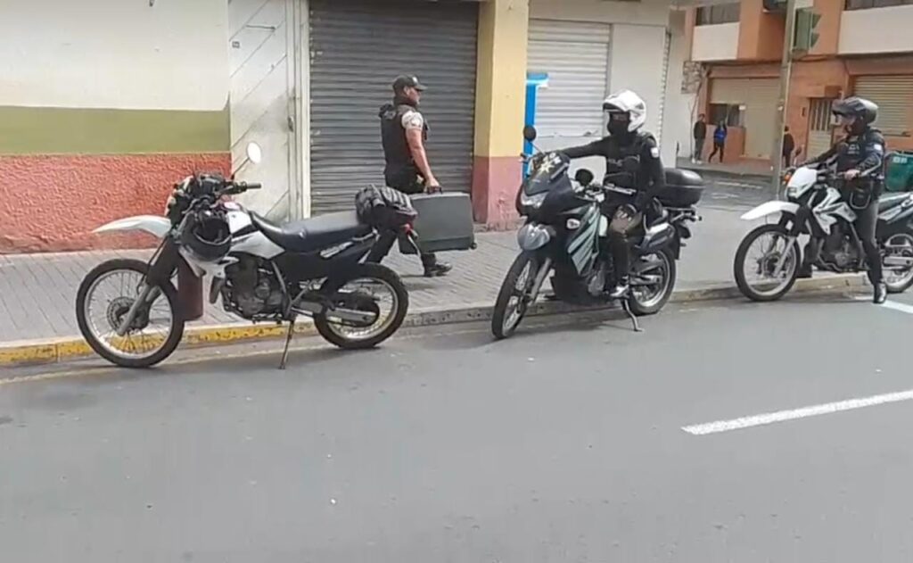 Detenido presunto autor de llamada con amenaza de bomba en zona andina de Ecuador