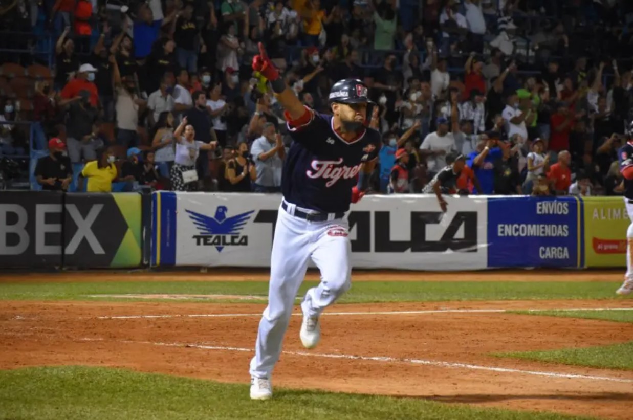 José “Cafecito” Martínez es el nuevo “Jugador Más Valioso” de la LVBP