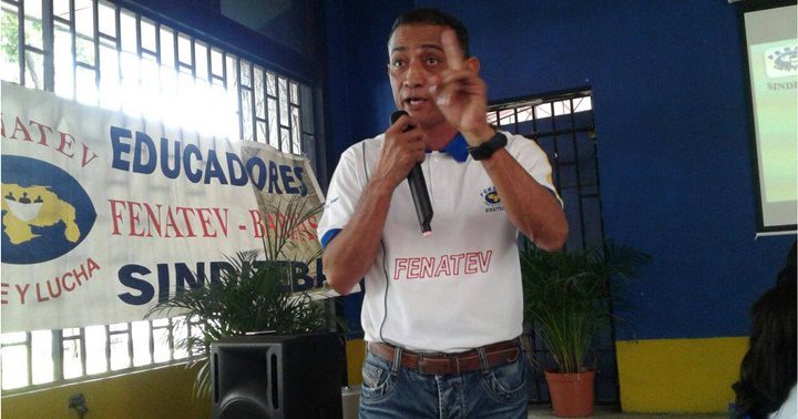 Denuncian fuerte presencia policial por convocatoria de maestros en Barinas #18Ene (Video)