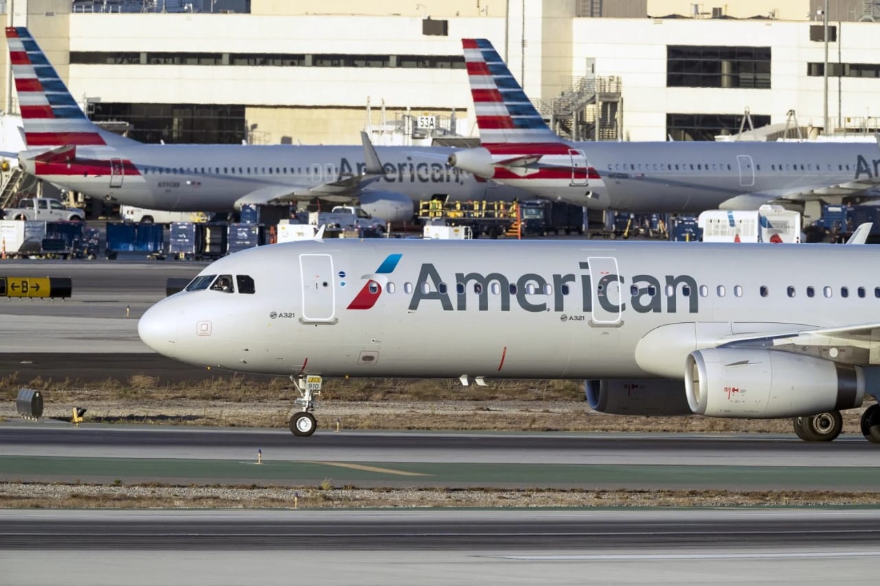 Al menos seis heridos luego de que avión aterrizara forzosamente en Hawái