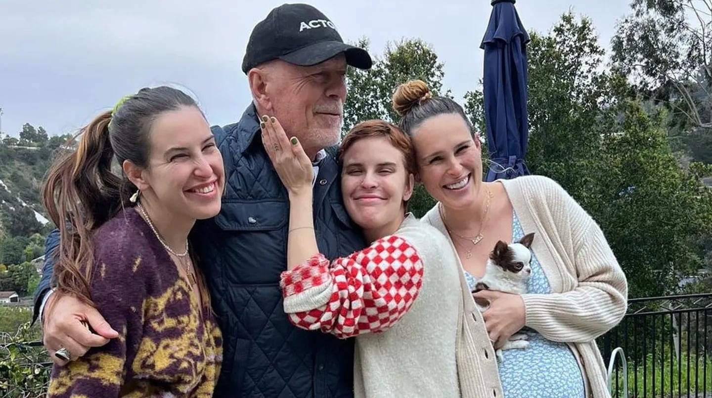 Una de las hijas de Bruce Willis publicó una demoledora FOTO del actor en la cama