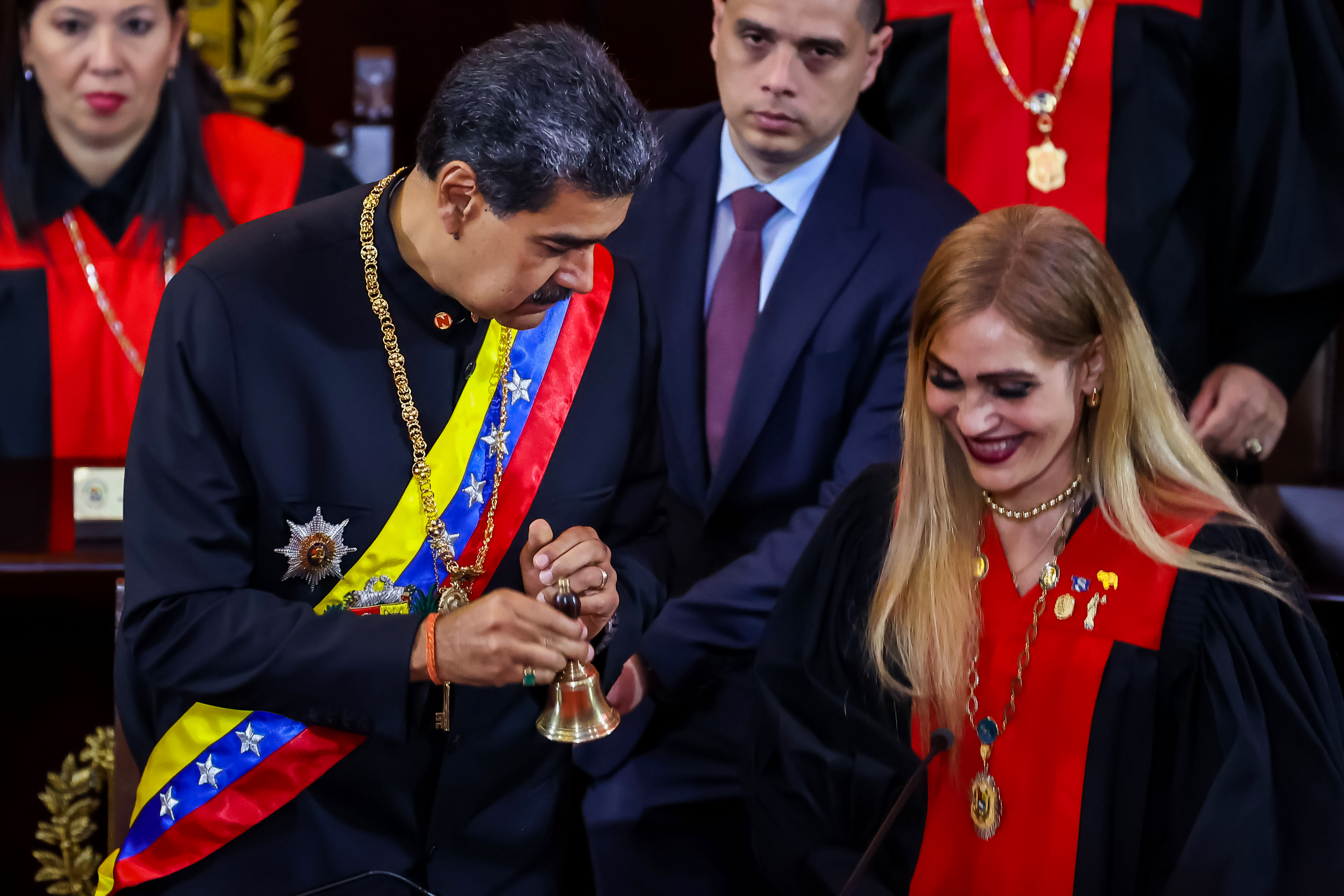 The Economist: Nicolás Maduro se atrinchera con la ayuda de un Tribunal Supremo servil