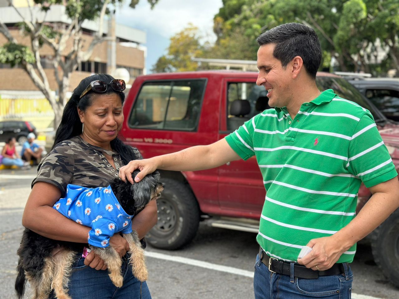 Luis Aguilar: Nosotros hacemos política de altura, en la calle con los vecinos