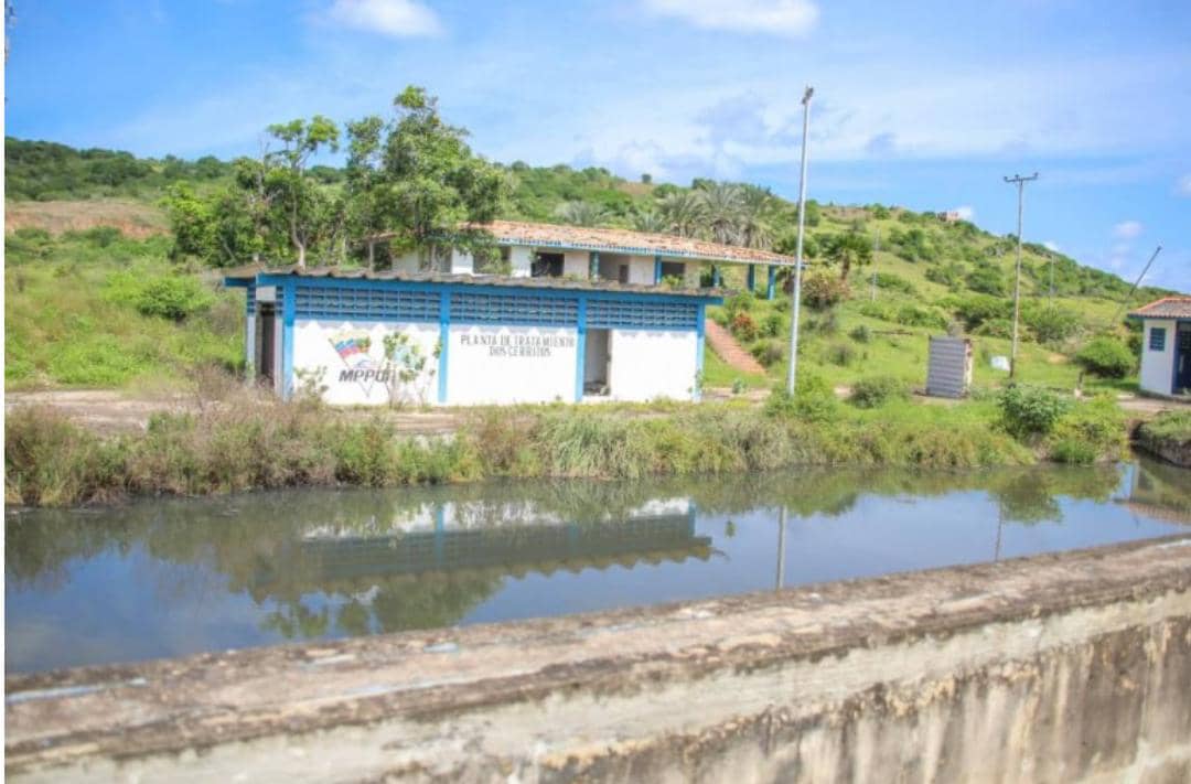 Exigen a Hidrocaribe ocuparse del sistema de aguas servidas para frenar contaminación en costas de Margarita