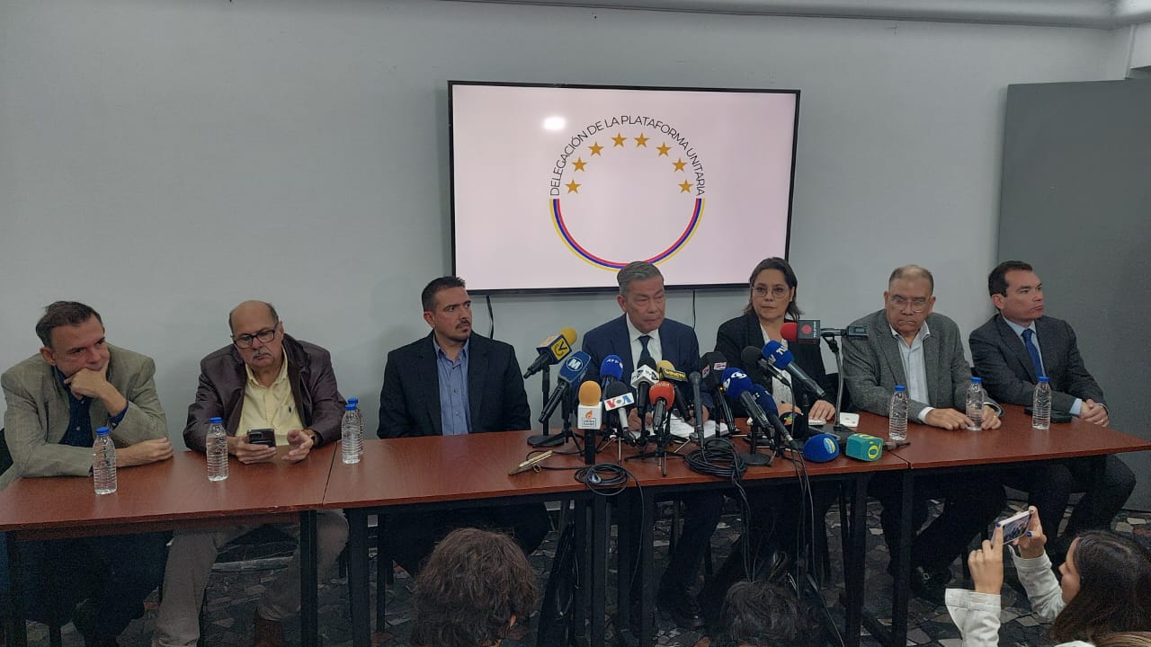 Siga en VIVO la rueda de prensa de la Delegación de la Plataforma Unitaria