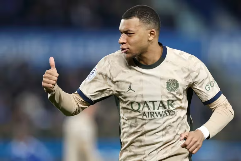 En España aseguran que Mbappé ya firmó con el Real Madrid: todos los detalles del millonario contrato