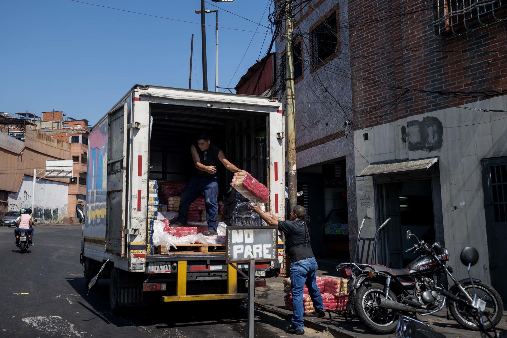 Cerca de tres millones de venezolanos pasaron hasta un día sin comer en 2023, según encuesta Encovi