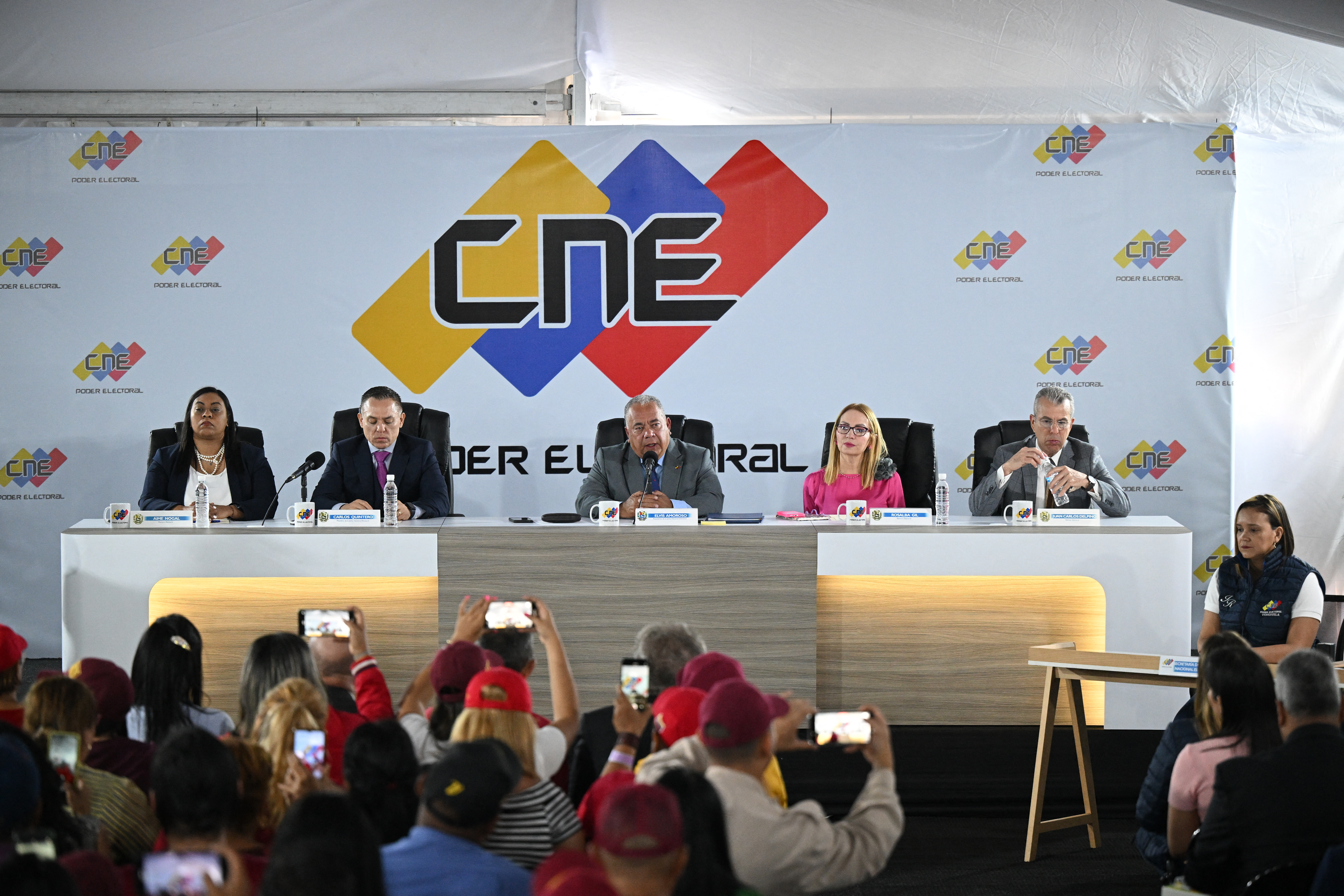 Chavismo tacha de “engañoso” el alivio de sanciones de la UE a sus funcionarios del CNE
