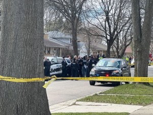 Pánico en vecindario de Illinois: ataque a cuchillo acabó con la vida de al menos cuatro personas (VIDEO)