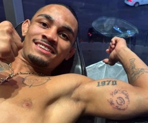 Popular peleador de UFC fue mordido por su rival durante una pelea… y luego se tatuó el mordisco (IMÁGENES)