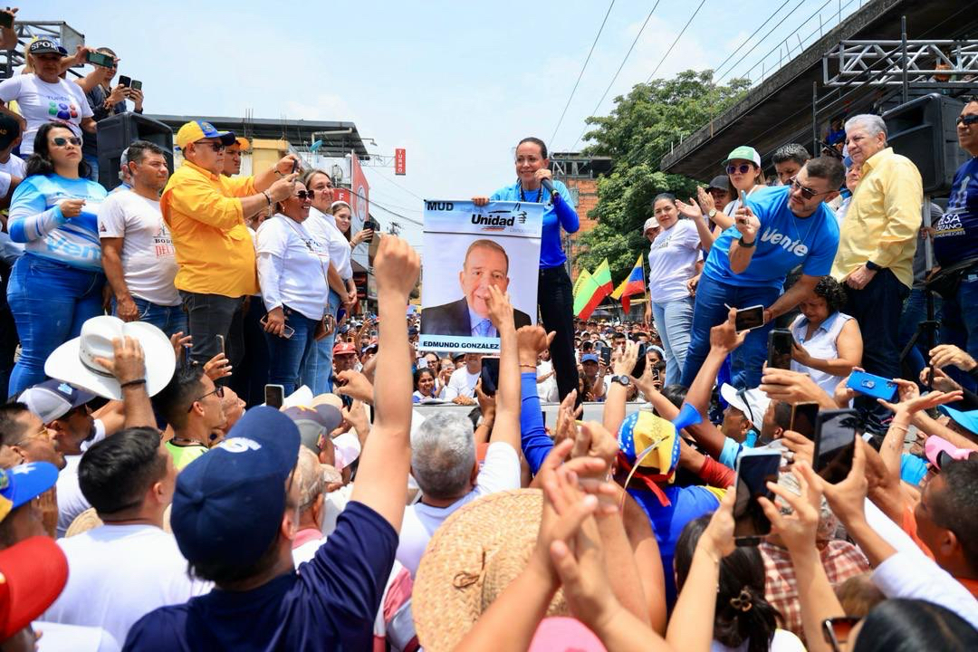 “Seguiremos superando cada obstáculo”: María Corina Machado tras reunión con Edmundo González