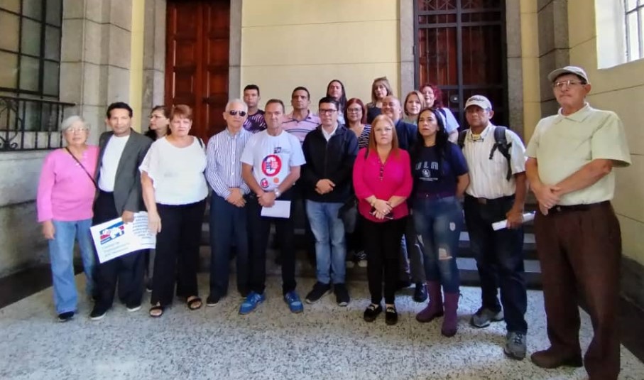 Gremios de ULA rechazan salarios de hambre que mantienen a los universitarios en la miseria