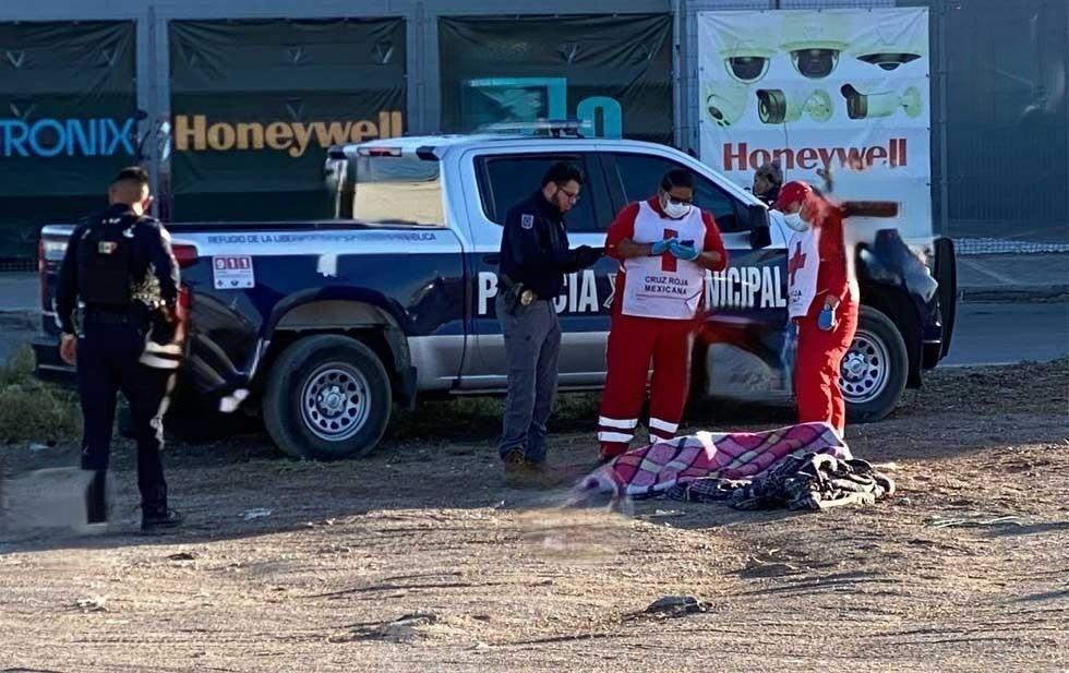 Venezolano sobrevivió pese a que sus agresores ya lo habían dejado malherido y envuelto entre sábanas en Ciudad Juárez