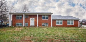 Cómo es la “casa laberinto” en Kentucky que vale 375 mil dólares: es fácil entrar, pero imposible salir