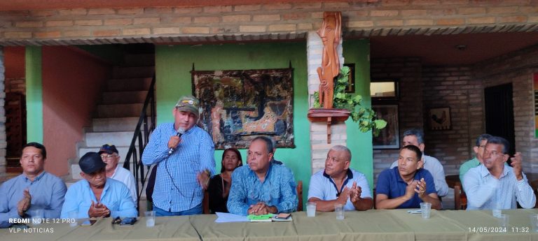 Alcaldes de Guárico rompen con “alacranes” para apoyar a Edmundo González