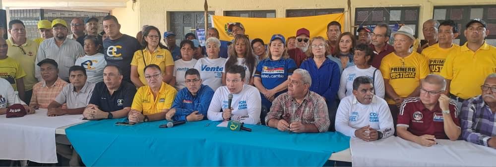 Partidos políticos y voluntarios conformaron el Comando Con Venezuela en Bolívar