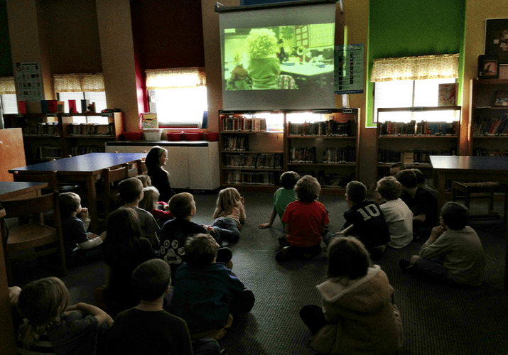 Profesora de primaria fue despedida en Argentina luego de mostrar a los niños la película “El Efecto Mariposa”