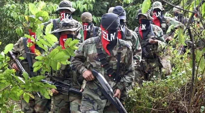 El ELN trabaja cómodamente en la frontera de Venezuela con Colombia