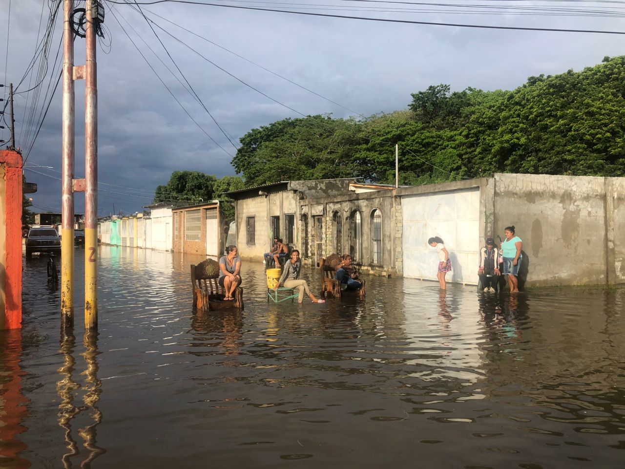 La Trinidad III en Apure, inundada ante colapso del sistema de drenajes por aguacero de este #5Jun