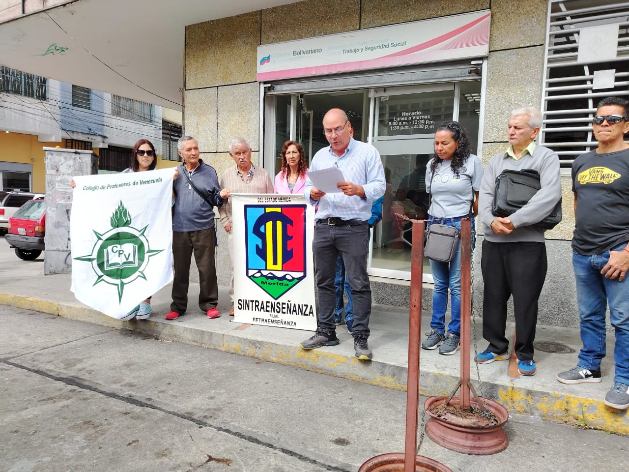 Magisterio en Mérida continúa lucha sindical por la estabilidad económica de los educadores