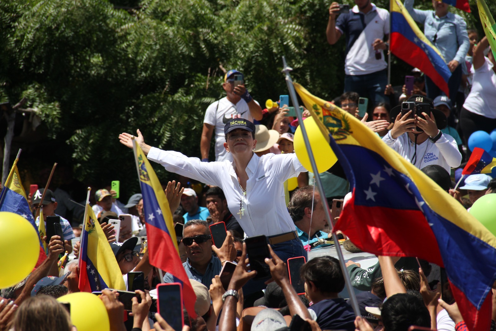 María Corina Machado overflowed the streets of municipalities governed by Venezuelan Chavismo in Táchira State
