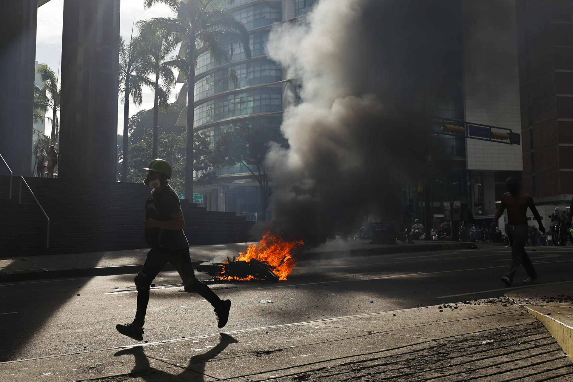 Al menos seis muertos en las protestas de Venezuela, según la ONG Foro Penal