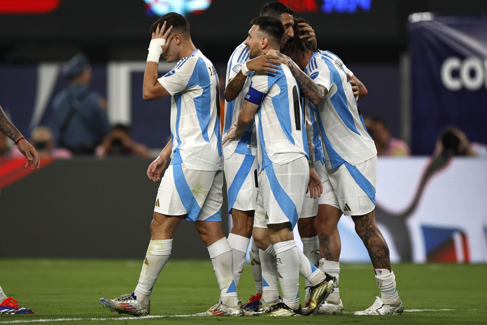 Argentina repitió la dosis a Canadá para ser el primer finalista de la Copa América