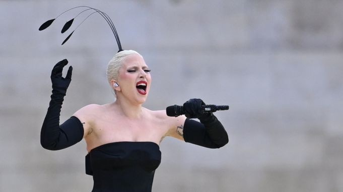 Lady Gaga maravilló a millones de personas en la inauguración de los Juegos Olímpicos París 2024