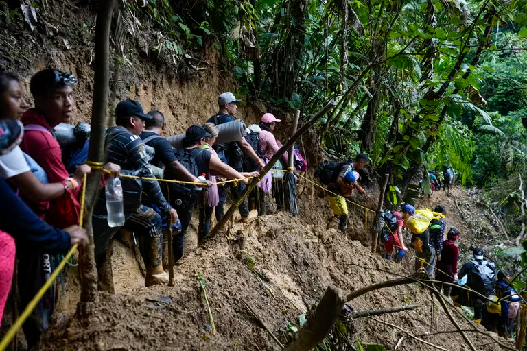 Acusados de tráfico de personas en el Darién aseguran que solo ofrecen ayuda humanitaria a migrantes (VIDEO)