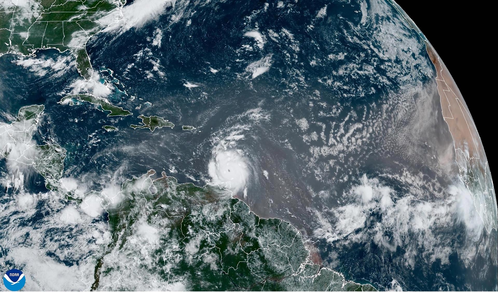 En VIDEO: así se ve el ojo del huracán Beryl desde el espacio