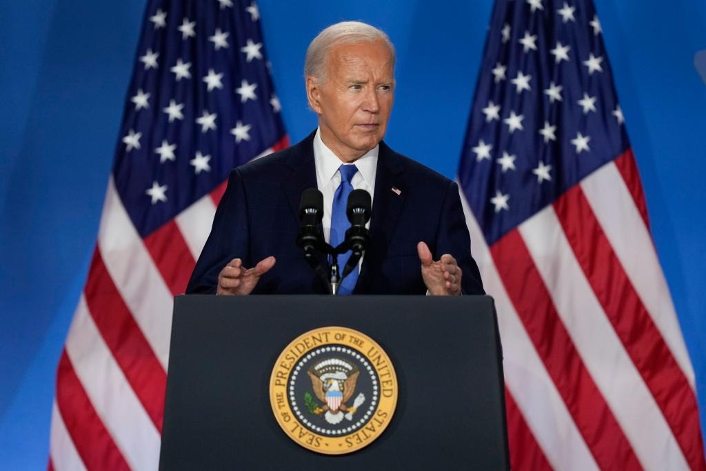 Biden expresó su total confiaza al nuevo jefe de la Otan