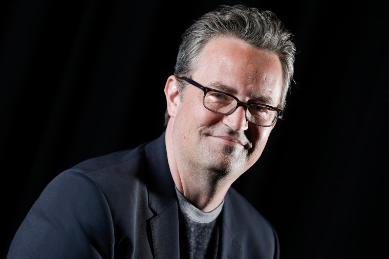 Un año sin Matthew Perry, una muerte inesperada con muchos giros de guion que sigue buscando culpables