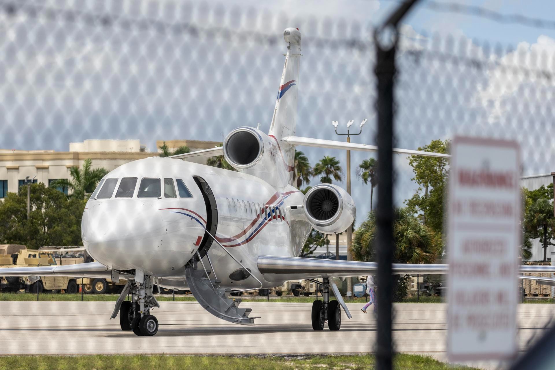 La respuesta del chavismo ante la incautación del avión que usaba Nicolás Maduro para sus “paseítos”