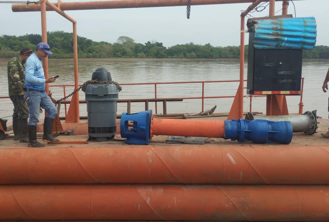 Pobladores de Guasdualito están “pasando las de Caín” con la falta de agua