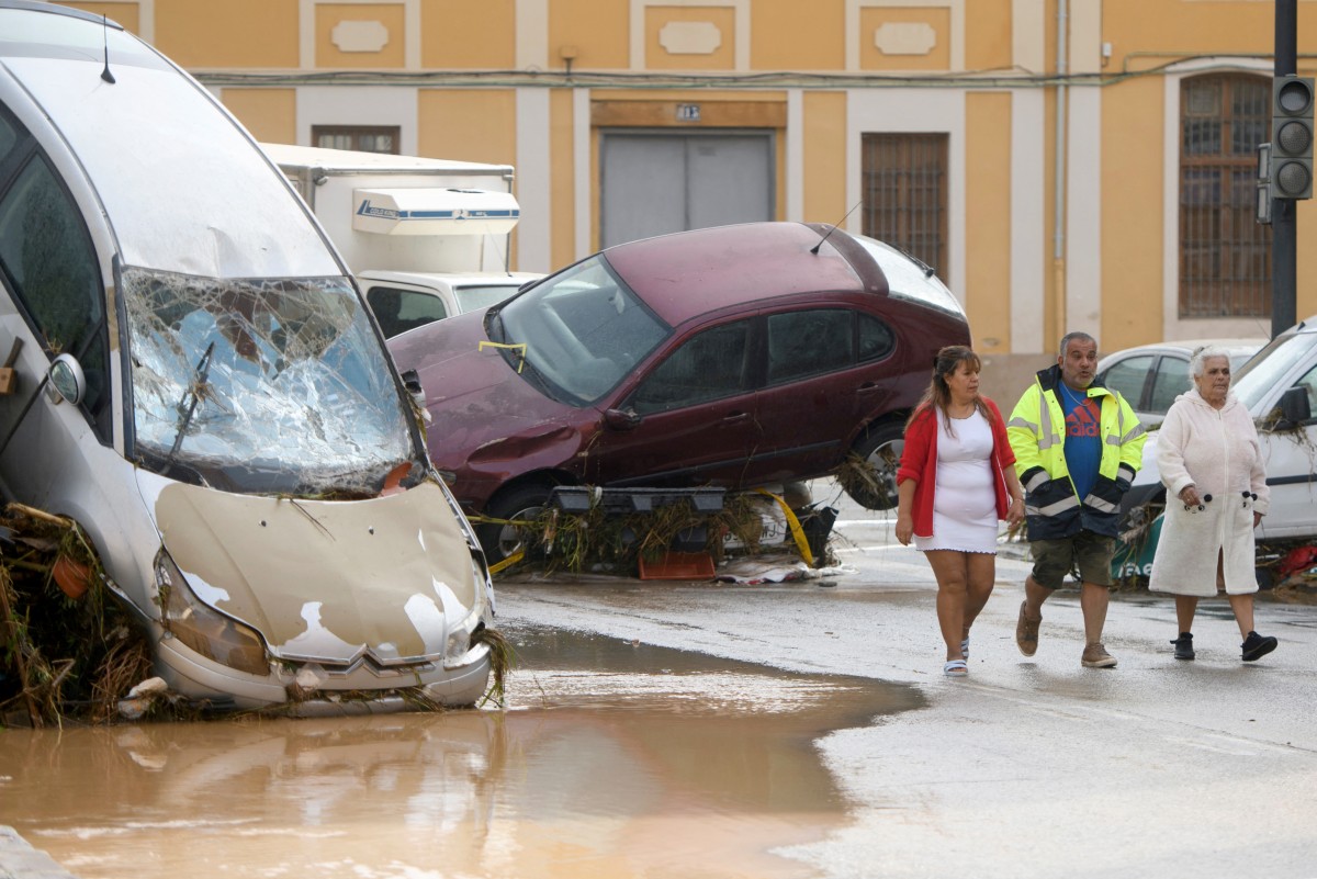 España decretó tres días de luto tras las mortíferas inundaciones