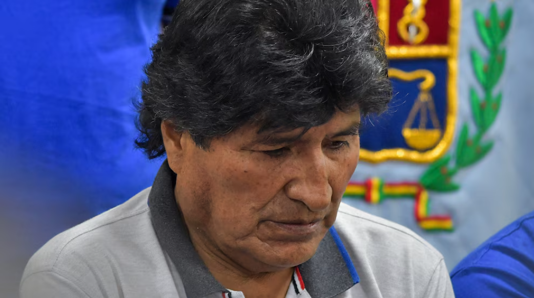 Fiscalía de Bolivia ordenó activar una alerta migratoria contra Evo Morales