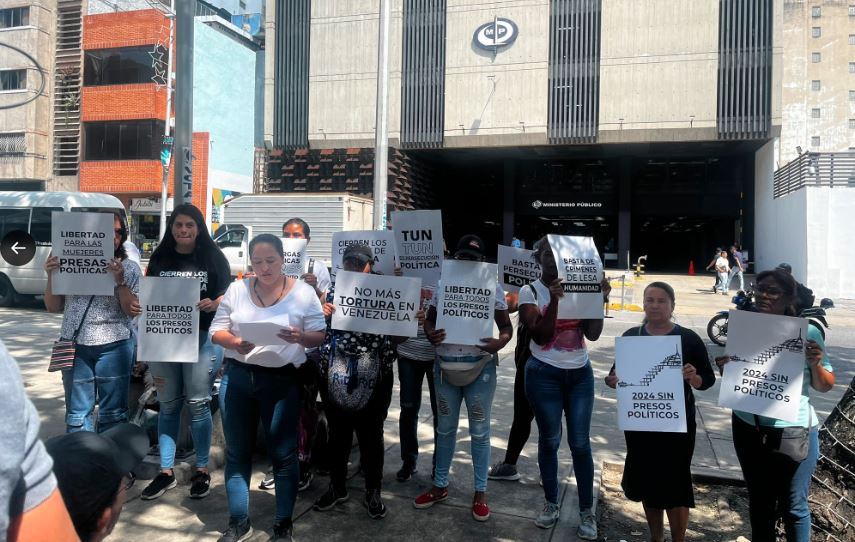 María Corina Machado envió sus fuerzas a las madres venezolanas que defienden a sus hijos detenidos