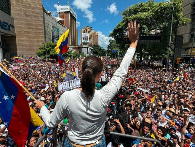 María Corina Machado: Son tiempos muy oscuros, pero cada día damos un paso hacia nuestra libertad