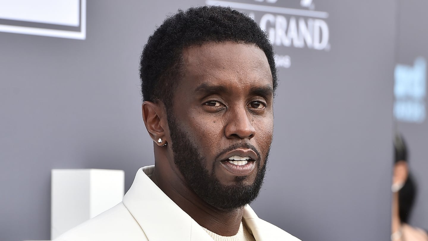 Revelan quién es el famoso más comprometido con Sean “Diddy” Combs por las fiestas salvajes