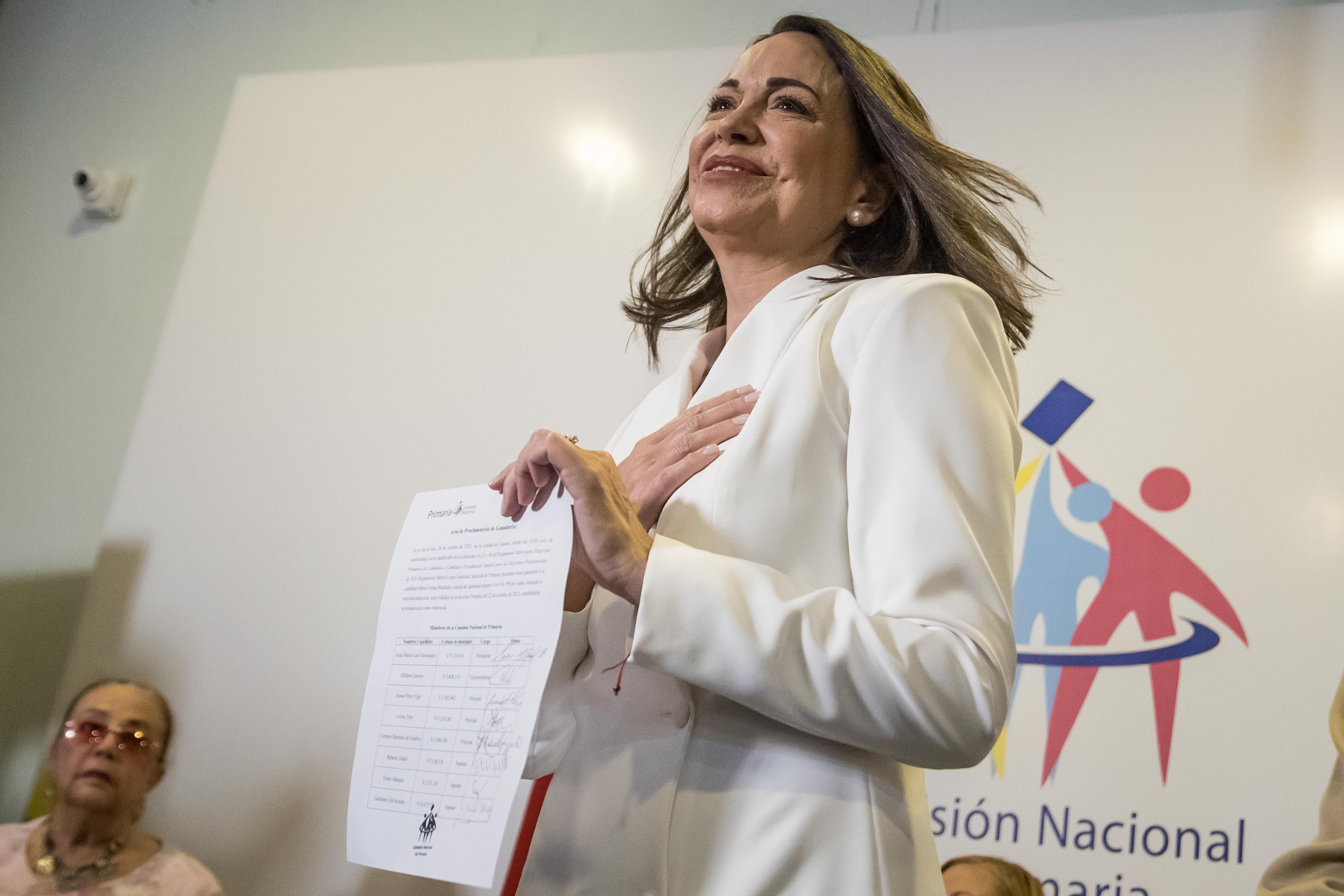 Un año después de ganar las primarías, María Corina Machado lucha para que vuelva la democracia a Venezuela